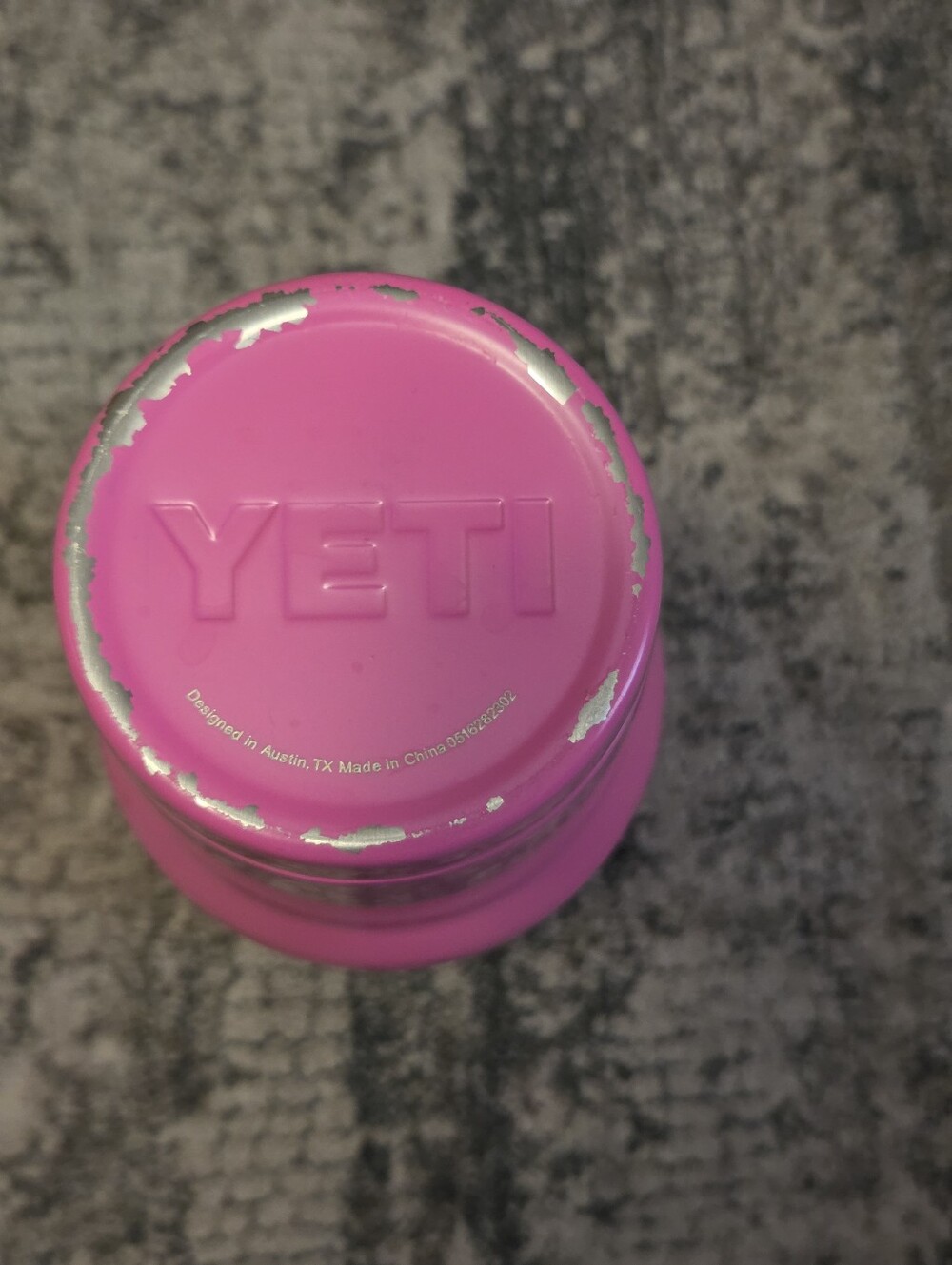 Genuine YETI Rambler 30 oz Tumbler - Hot Pink (Pre-Owned) - Picture 3 of 3